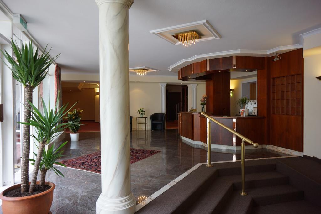Hotel Loroesch Bad Orb Exterior foto